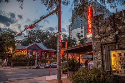 Stubb's Bar-B-Q Image #4